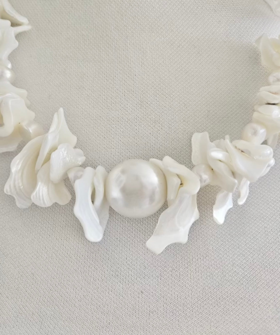 COLLAR NÁCAR CON PERLA