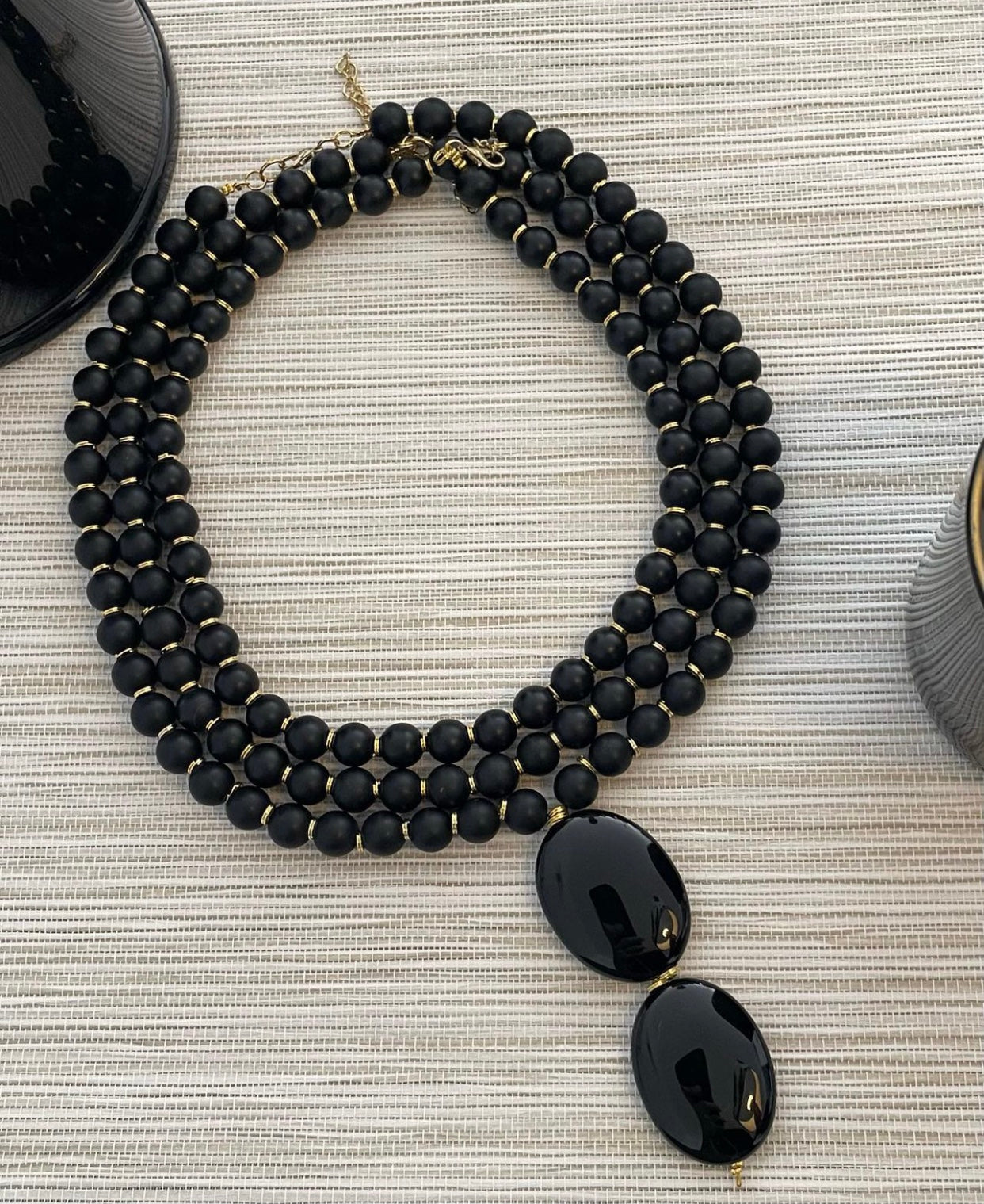COLLAR DIVISIBLE PIEDRA NATURAL