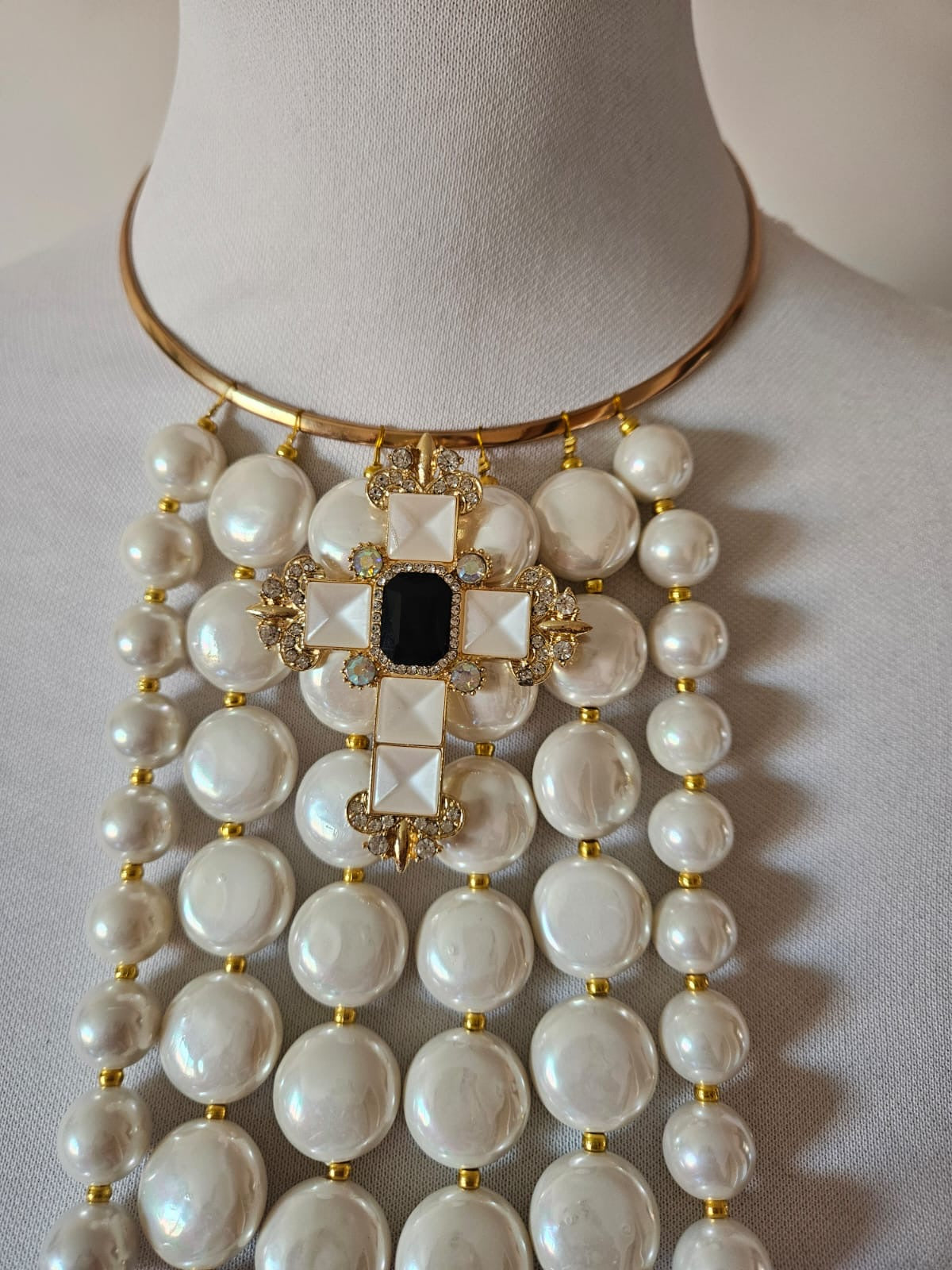 COLLAR CRUZ NACAR