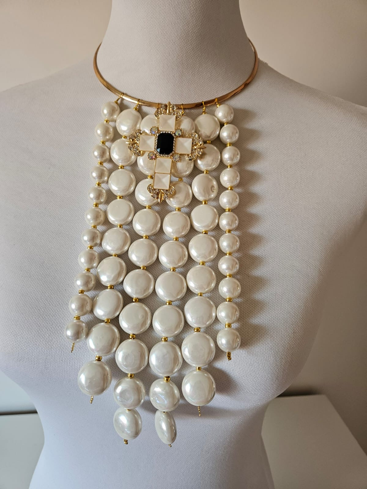 COLLAR CRUZ NACAR